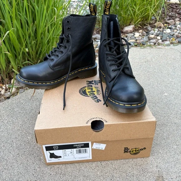 Dr. Martens | Shoes | Dr Martens Pascal Black Laceup Boots  display picture 2